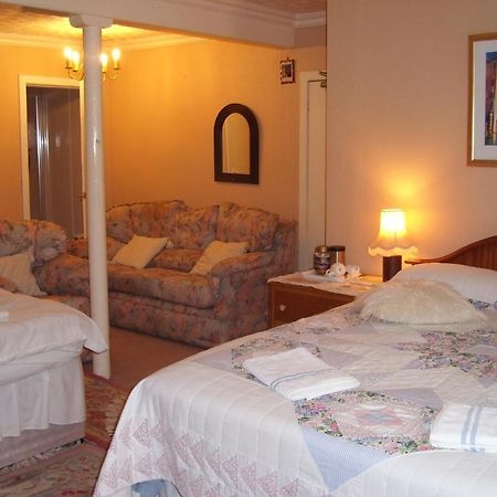 Roxburghe Guest House Кінросс Екстер'єр фото